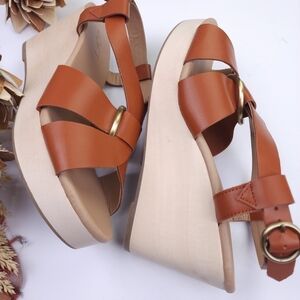 Loft Women's Tan Wedge Sandals Sz 8